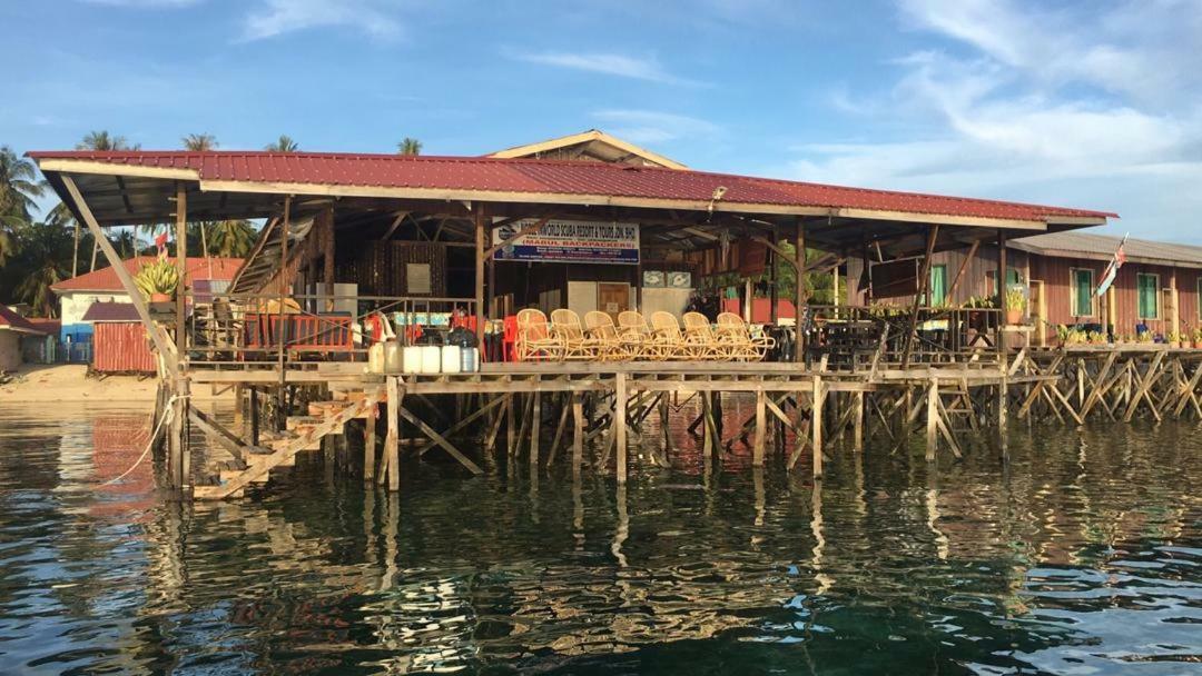 Ferienwohnung Mabul Backpackers Mabul Island Exterior foto